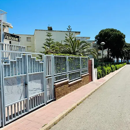 Book Panoramic Apartmán Cambrils